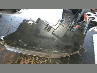 bontott TOYOTA COROLLA Jobb Fényszóró