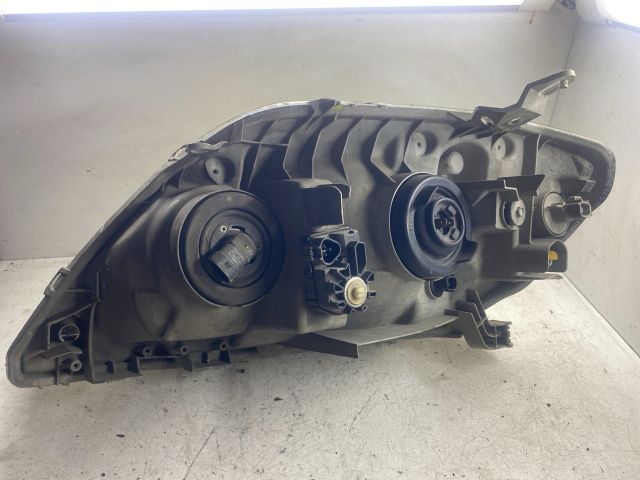 bontott TOYOTA COROLLA Jobb Fényszóró