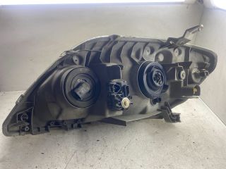 bontott TOYOTA COROLLA Jobb Fényszóró