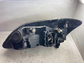 bontott TOYOTA COROLLA Jobb Fényszóró