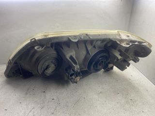 bontott TOYOTA COROLLA Jobb Fényszóró