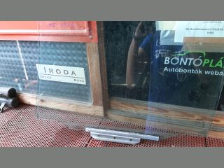 bontott TOYOTA COROLLA Jobb hátsó Ablak