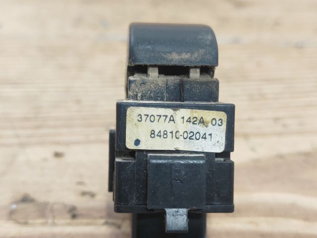 bontott TOYOTA COROLLA Jobb hátsó Ablakemelő Kapcsoló