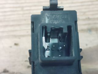 bontott TOYOTA COROLLA Jobb hátsó Ablakemelő Kapcsoló