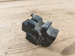 bontott TOYOTA COROLLA Jobb hátsó Ablakemelő Kapcsoló