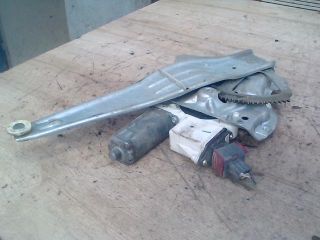 bontott TOYOTA COROLLA Jobb hátsó Ablakemelő Szerkezet (Elektromos)