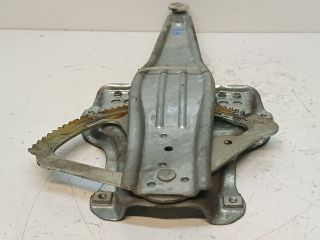 bontott TOYOTA COROLLA Jobb hátsó Ablakemelő Szerkezet (Elektromos)