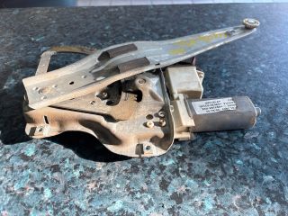 bontott TOYOTA COROLLA Jobb hátsó Ablakemelő Szerkezet (Elektromos)