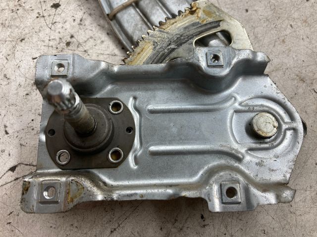 bontott TOYOTA COROLLA Jobb hátsó Ablakemelő Szerkezet (Mechanikus)