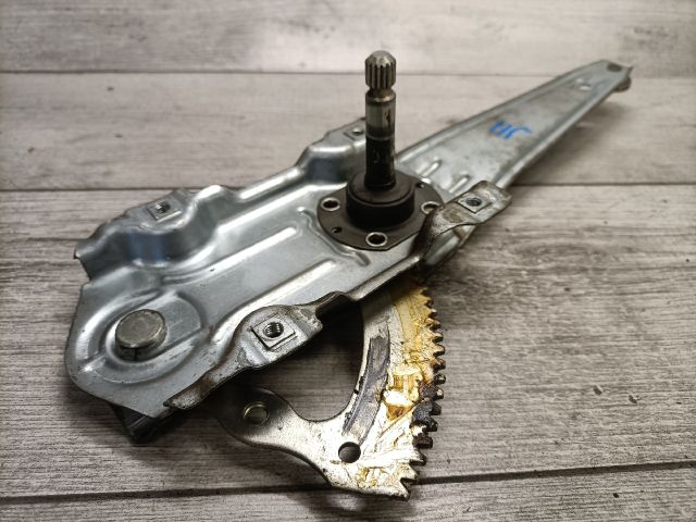 bontott TOYOTA COROLLA Jobb hátsó Ablakemelő Szerkezet (Mechanikus)