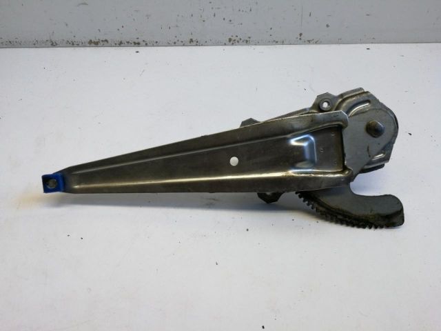 bontott TOYOTA COROLLA Jobb hátsó Ablakemelő Szerkezet (Mechanikus)