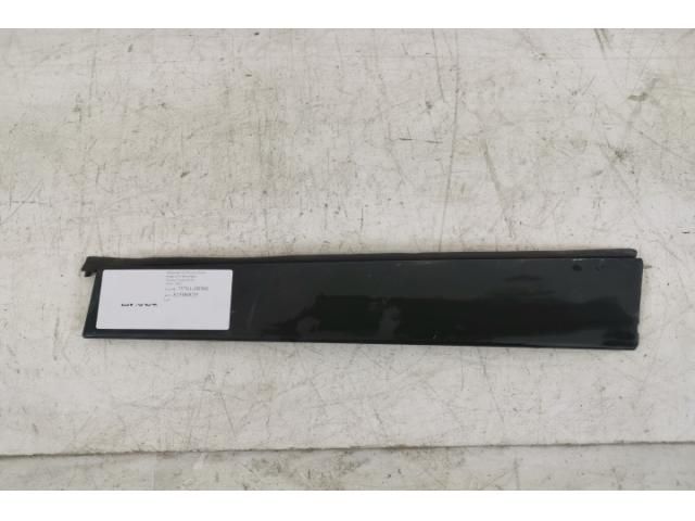 bontott TOYOTA COROLLA Jobb hátsó Ajtó Díszléc