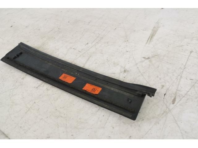 bontott TOYOTA COROLLA Jobb hátsó Ajtó Díszléc