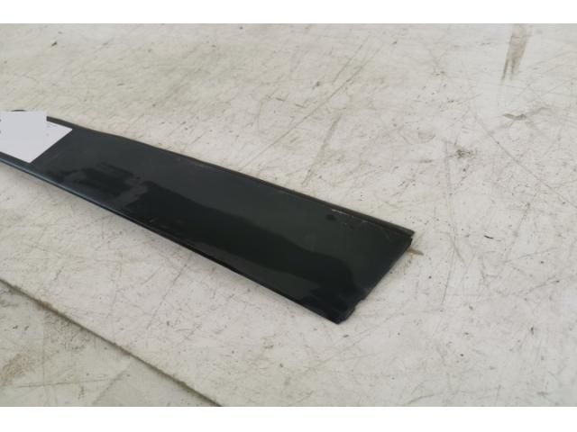 bontott TOYOTA COROLLA Jobb hátsó Ajtó Díszléc