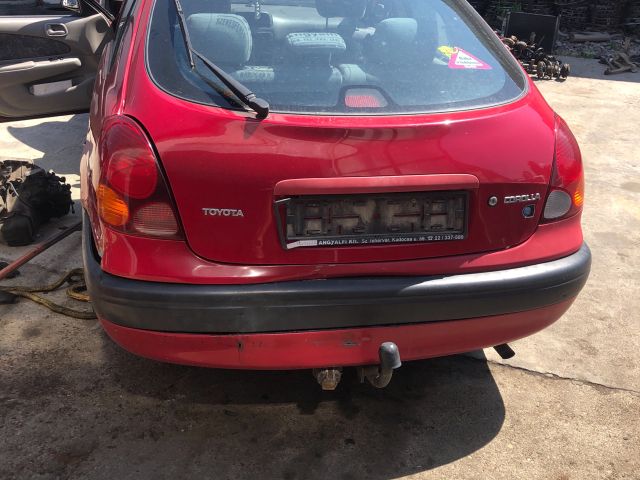 bontott TOYOTA COROLLA Jobb hátsó Ajtó (Üres lemez)