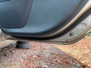 bontott TOYOTA COROLLA Jobb hátsó Ajtó (Üres lemez)