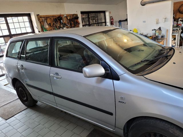 bontott TOYOTA COROLLA Jobb hátsó Ajtó (Üres lemez)
