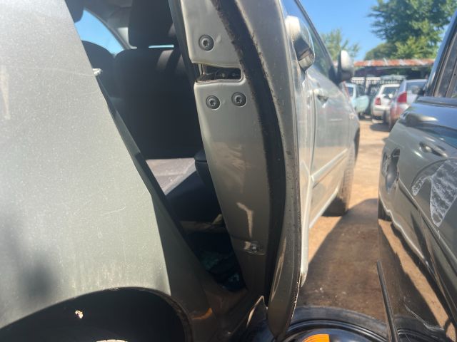 bontott TOYOTA COROLLA Jobb hátsó Ajtó (Üres lemez)