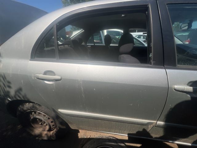 bontott TOYOTA COROLLA Jobb hátsó Ajtó (Üres lemez)