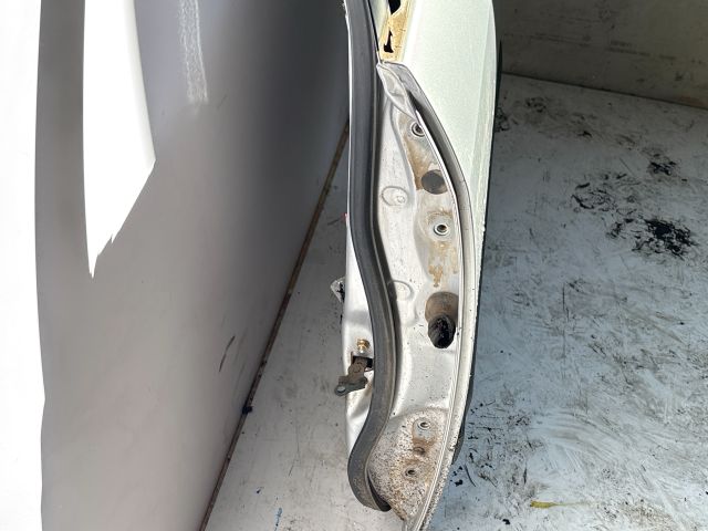 bontott TOYOTA COROLLA Jobb hátsó Ajtó (Üres lemez)