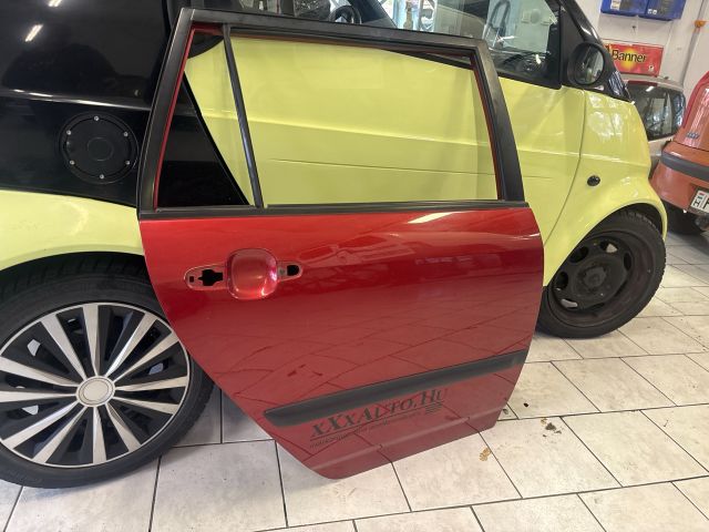 bontott TOYOTA COROLLA Jobb hátsó Ajtó (Üres lemez)