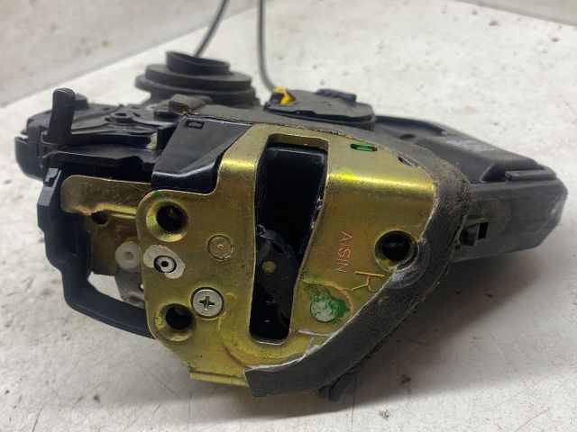 bontott TOYOTA COROLLA Jobb hátsó Ajtózár