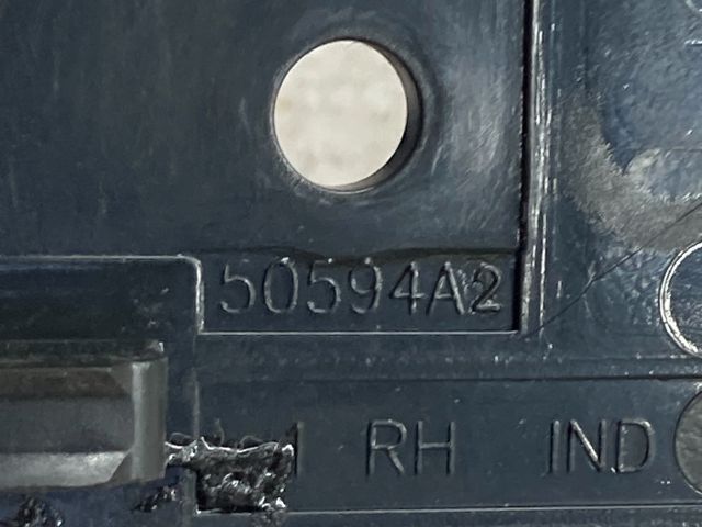 bontott TOYOTA COROLLA Jobb hátsó Ajtózár