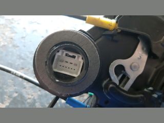 bontott TOYOTA COROLLA Jobb hátsó Ajtózár