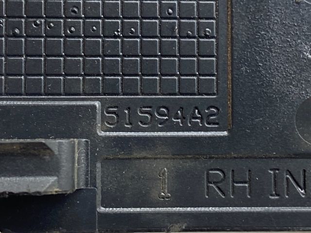 bontott TOYOTA COROLLA Jobb hátsó Ajtózár