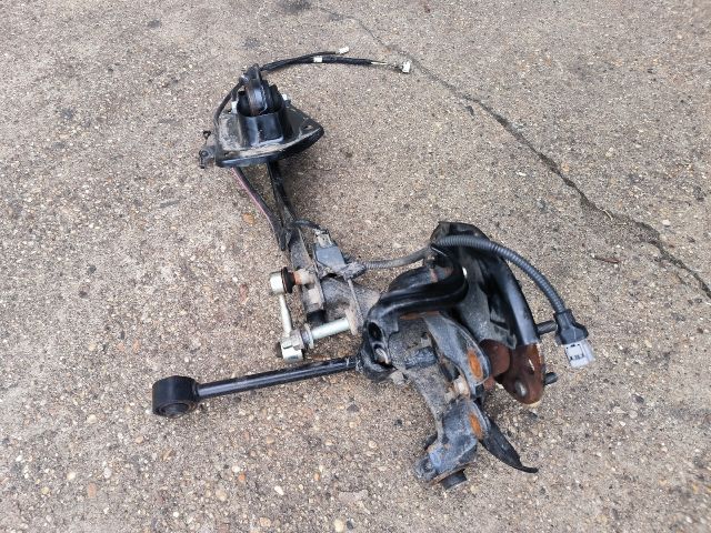 bontott TOYOTA COROLLA Jobb hátsó Alsó Lengőkar