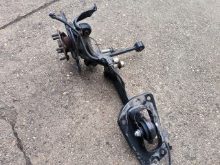 bontott TOYOTA COROLLA Jobb hátsó Alsó Lengőkar