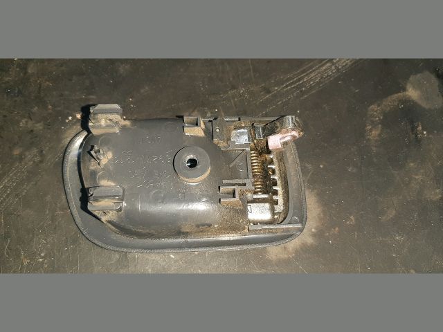 bontott TOYOTA COROLLA Jobb hátsó Belső Kilincs