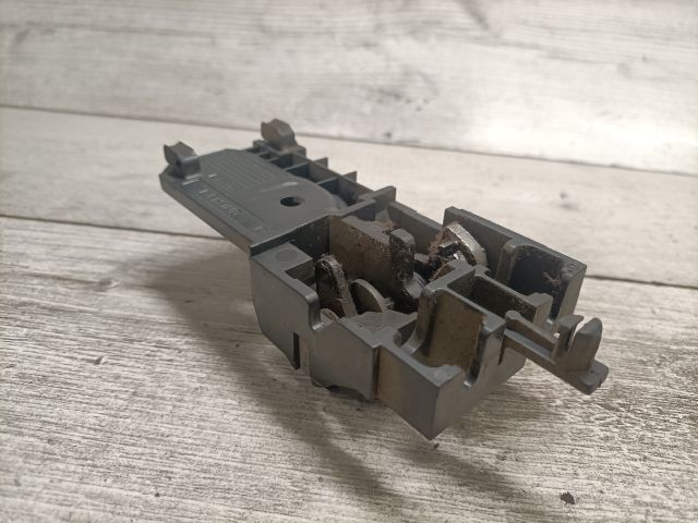 bontott TOYOTA COROLLA Jobb hátsó Belső Kilincs