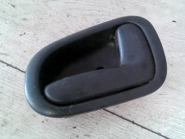 bontott TOYOTA COROLLA Jobb hátsó Belső Kilincs