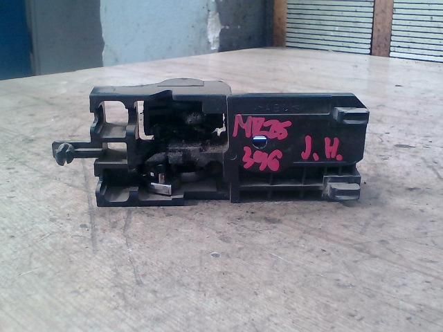 bontott TOYOTA COROLLA Jobb hátsó Belső Kilincs