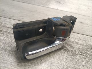 bontott TOYOTA COROLLA Jobb hátsó Belső Kilincs