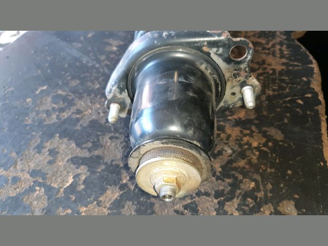 bontott TOYOTA COROLLA Jobb hátsó Gólyaláb (Lengécsillapító, Rugó)