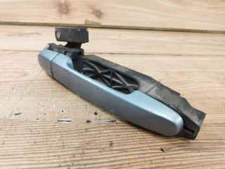 bontott TOYOTA COROLLA Jobb hátsó Külső Kilincs