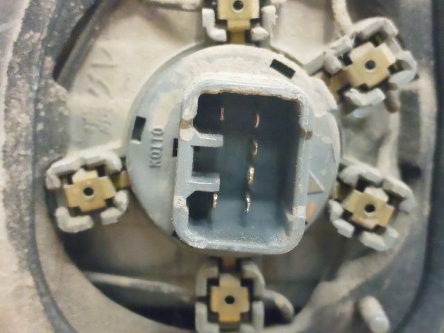 bontott TOYOTA COROLLA Jobb Hátsó Lámpa