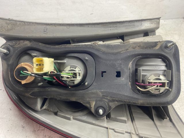 bontott TOYOTA COROLLA Jobb Hátsó Lámpa