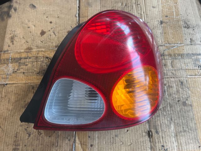 bontott TOYOTA COROLLA Jobb Hátsó Lámpa