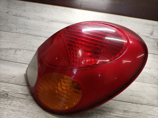 bontott TOYOTA COROLLA Jobb Hátsó Lámpa