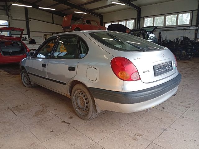 bontott TOYOTA COROLLA Jobb Hátsó Lámpa