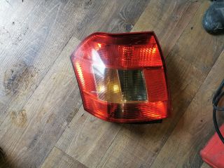 bontott TOYOTA COROLLA Jobb Hátsó Lámpa