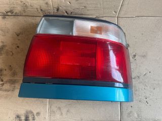 bontott TOYOTA COROLLA Jobb Hátsó Lámpa
