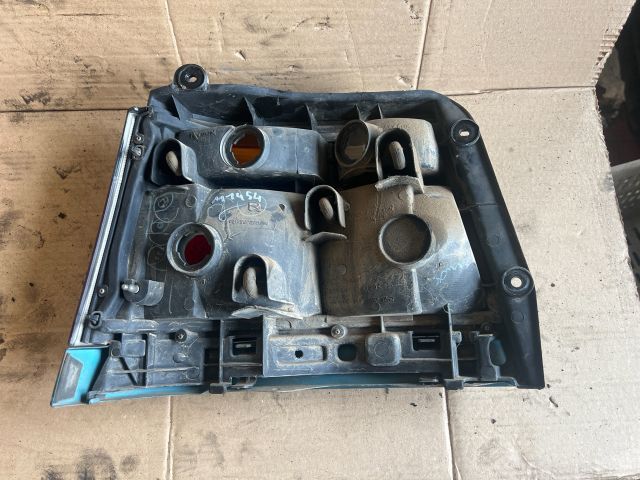 bontott TOYOTA COROLLA Jobb Hátsó Lámpa