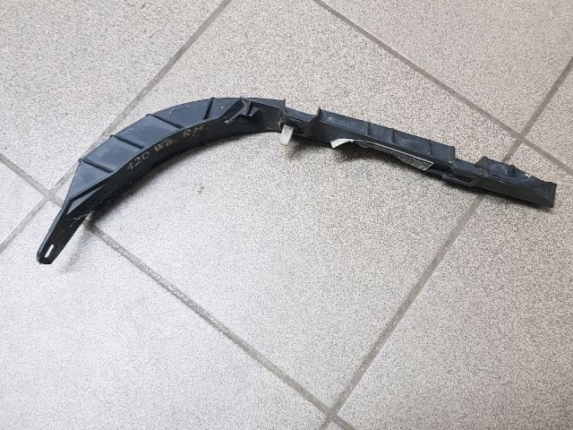 bontott TOYOTA COROLLA Jobb hátsó Lökhárító Tartó (Műanyag)