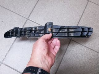 bontott TOYOTA COROLLA Jobb hátsó Lökhárító Tartó (Műanyag)