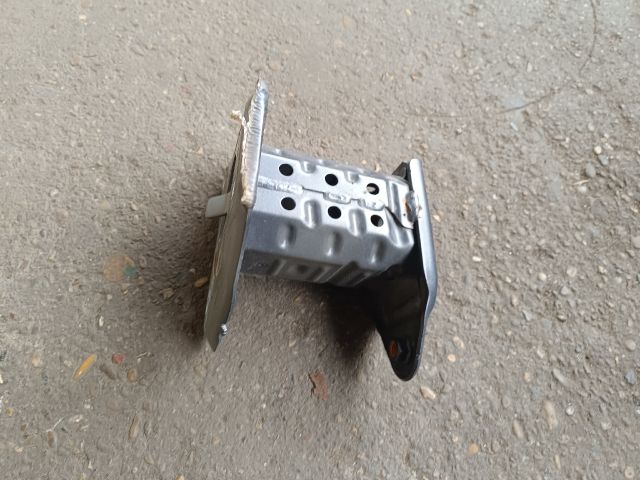 bontott TOYOTA COROLLA Jobb hátsó Ütközéscsillapító