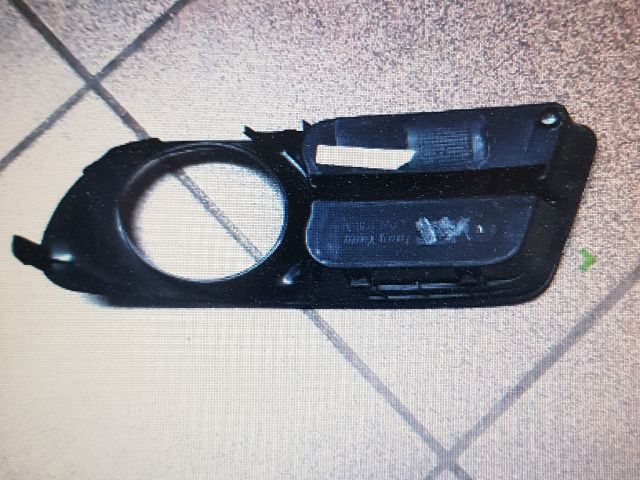 bontott TOYOTA COROLLA Jobb Ködfényszóró Lámpakeret